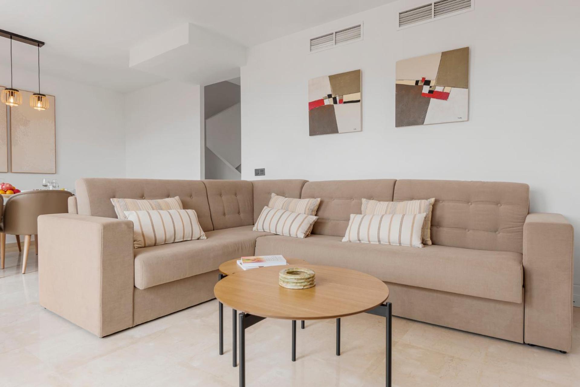 Sky And Sea Estepona Penthouse מראה חיצוני תמונה